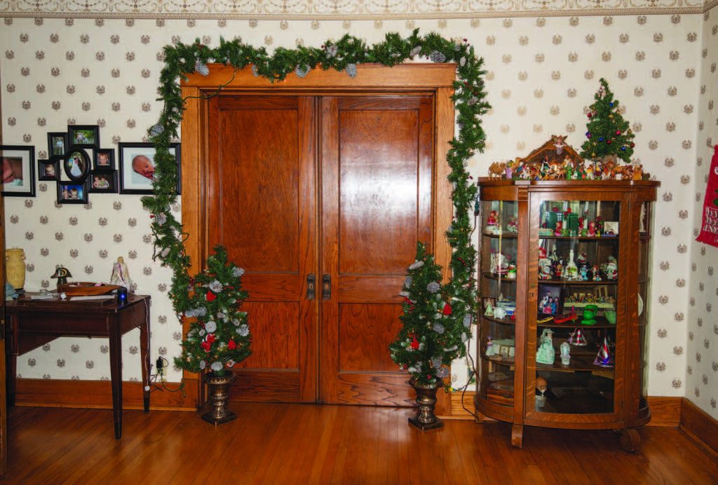 Christmas Stroll begins; Huntingburg Holiday Home Tour returns - Dubois ...