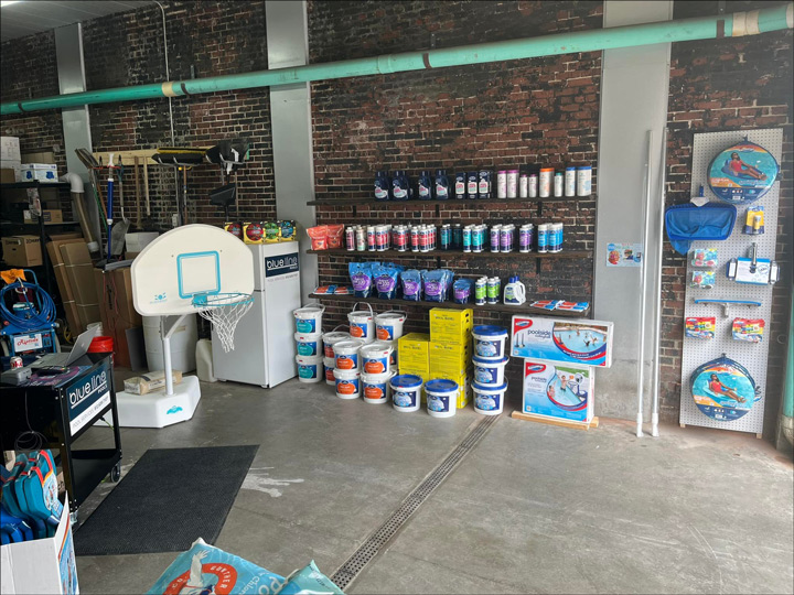 Blue Line Pools opens in Jasper Dubois County Free Press, Inc.